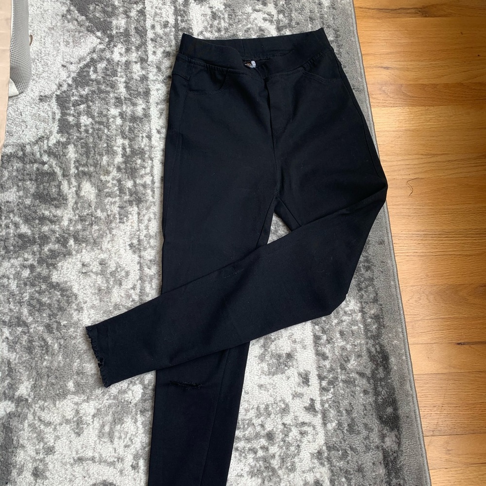 Black ripped pants